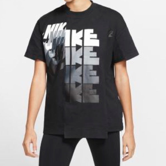 Nike X Sacai Women’s Hybrid shirt black & grey