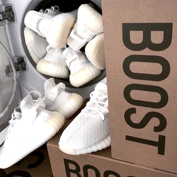 Yeezy 350 V2 Triple White Adidas Sneakers