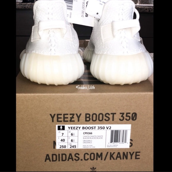 Yeezy 350 V2 Triple White Adidas Sneakers