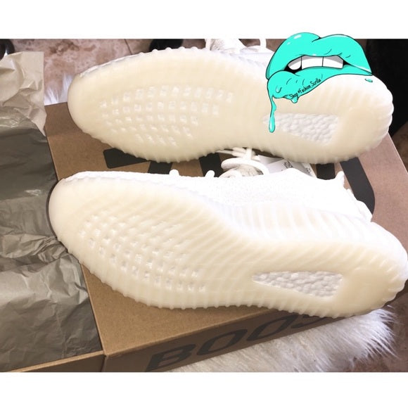 Yeezy 350 V2 Triple White Adidas Sneakers